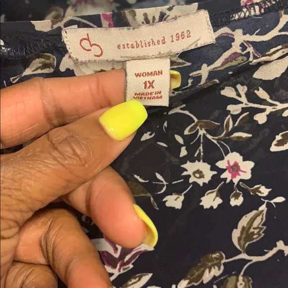 Flowy navy floral tunic - Picture 2 of 3